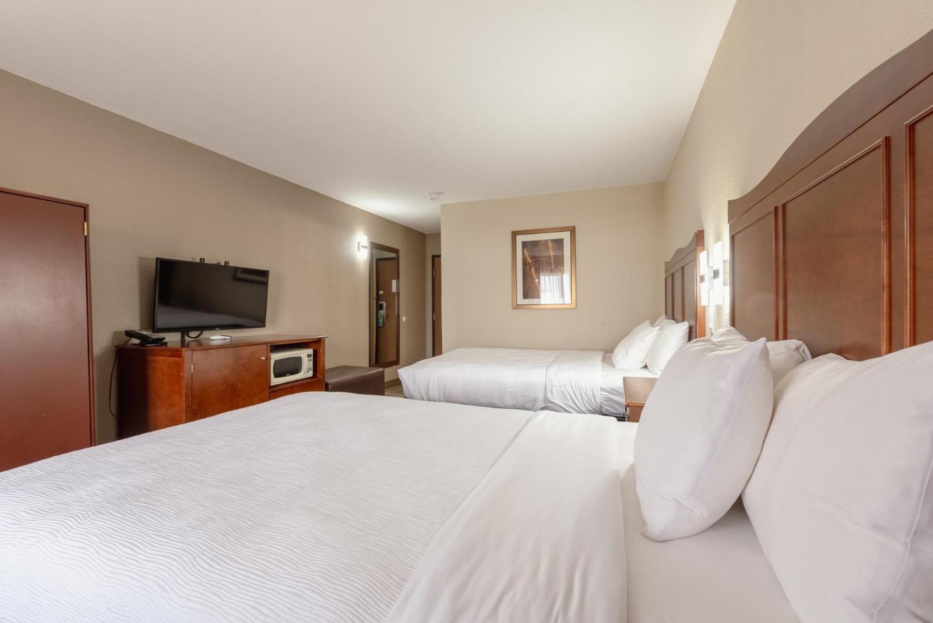 Quality Near Mesa Hotel